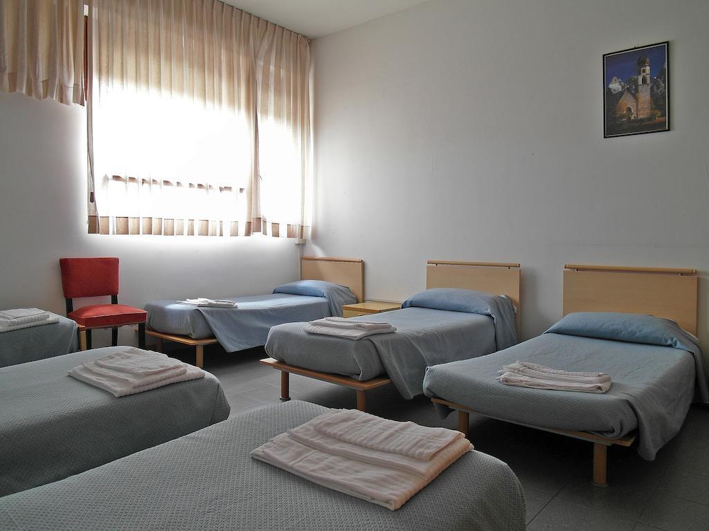Hotel Casa Per Ferie Opera Don Calabria à Rome Chambre photo