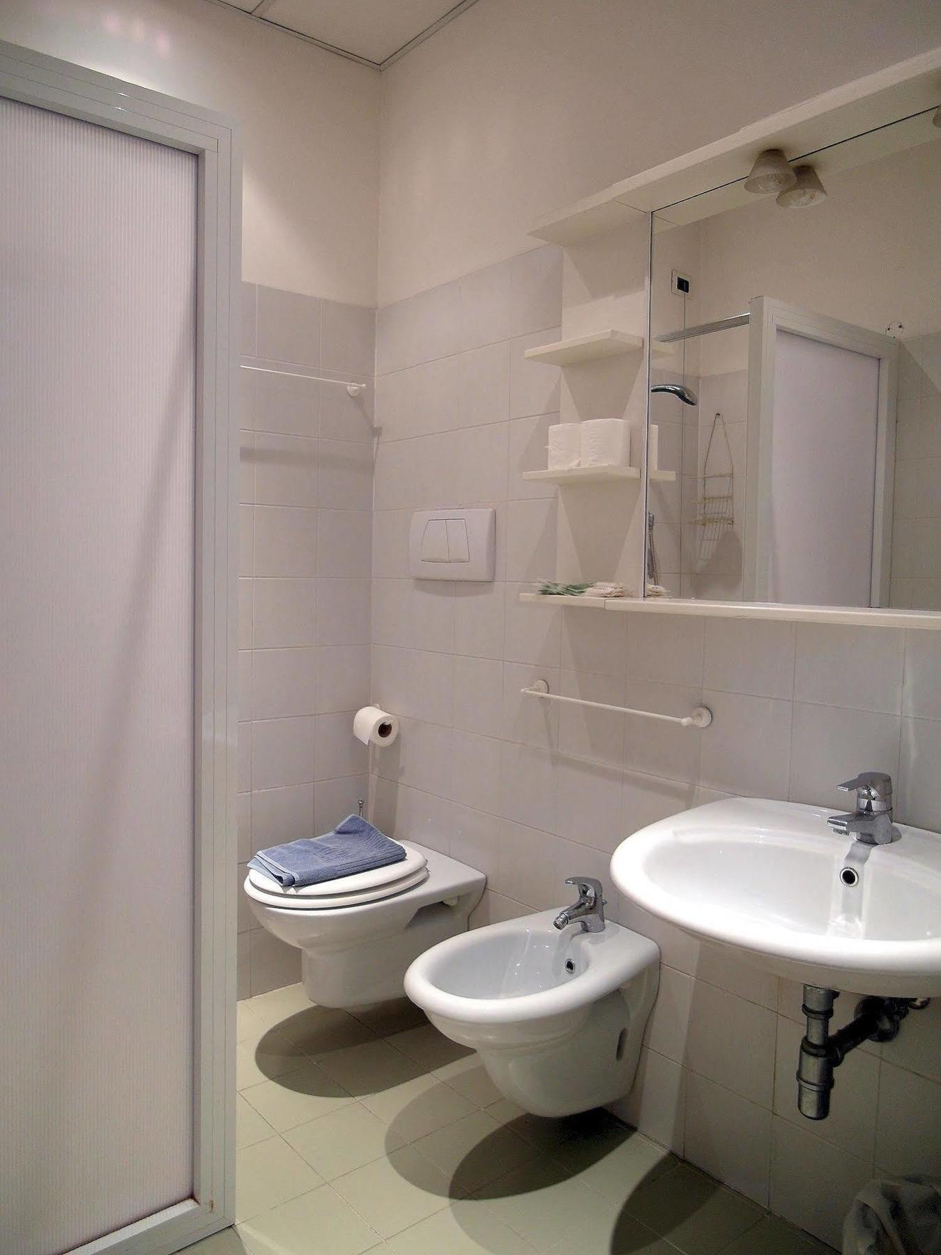 Hotel Casa Per Ferie Opera Don Calabria à Rome Extérieur photo